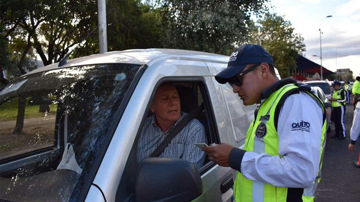 Inicia El Pico Y Placa En Quito Placas Terminadas En 7 Y 8 No Circulan Este Jueves Tuvoztv 3424