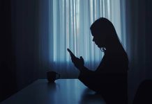 Trabajadora pública fue despedida mientras cuidaba a su hermana con discapacidad