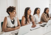 Becas de Dior y UNESCO para mujeres menores de 30 años