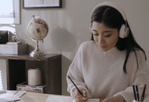 100.000 becas de hasta el 80% para ecuatorianos