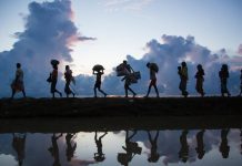 32 personas migrantes fallecieron mientras se encontraban bajo custodia del ICE