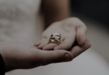 1 de cada 4 menores se casan o juntan antes de los 18 años