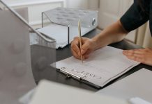 Embajada de EE.UU. en Ecuador abre vacante con $20mil anuales Vacante laboral en la Embajada de Estados Unidos en Quito para asistente administrativo y de viajes