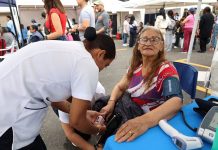 Salud gratuita para mujeres en Quito: La Caravana Salud Mujer llega a más barrios de la ciudad Caravana Salud Mujer atendiendo a mujeres en Quito con servicios gratuitos de prevención y chequeos médicos.