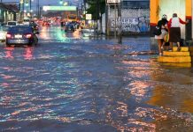 Fuertes lluvias e inundaciones obligan a suspender clases presenciales en Guayaquil